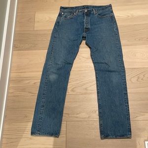 Levi’s 501 Jeans
